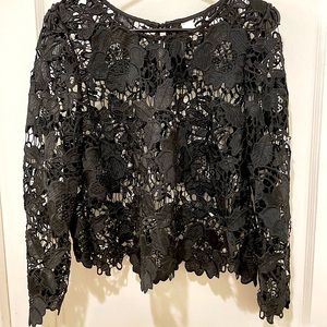 Black floral long sleeve crochet top